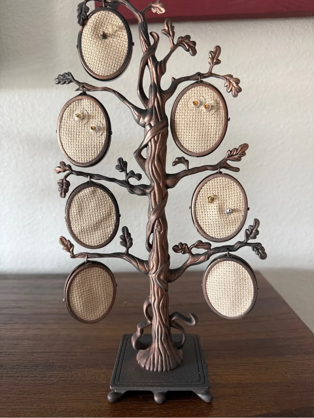 Source Unknown Bronze Tree Jewelry Earring Display Stand with Cream Pads